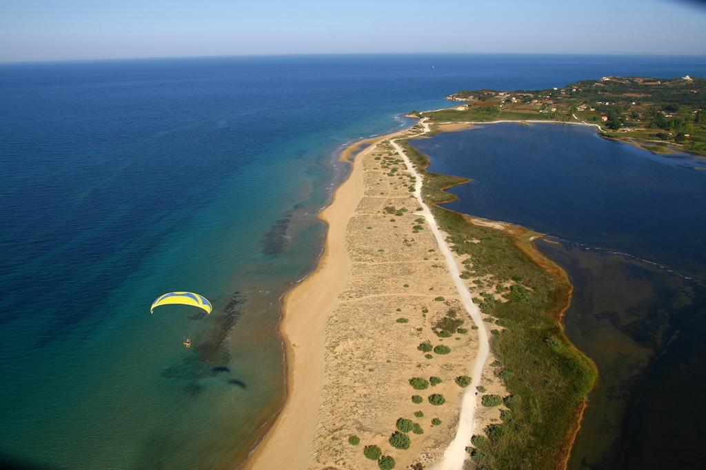 Sweet Memories Beach Houses Месонґі Екстер'єр фото