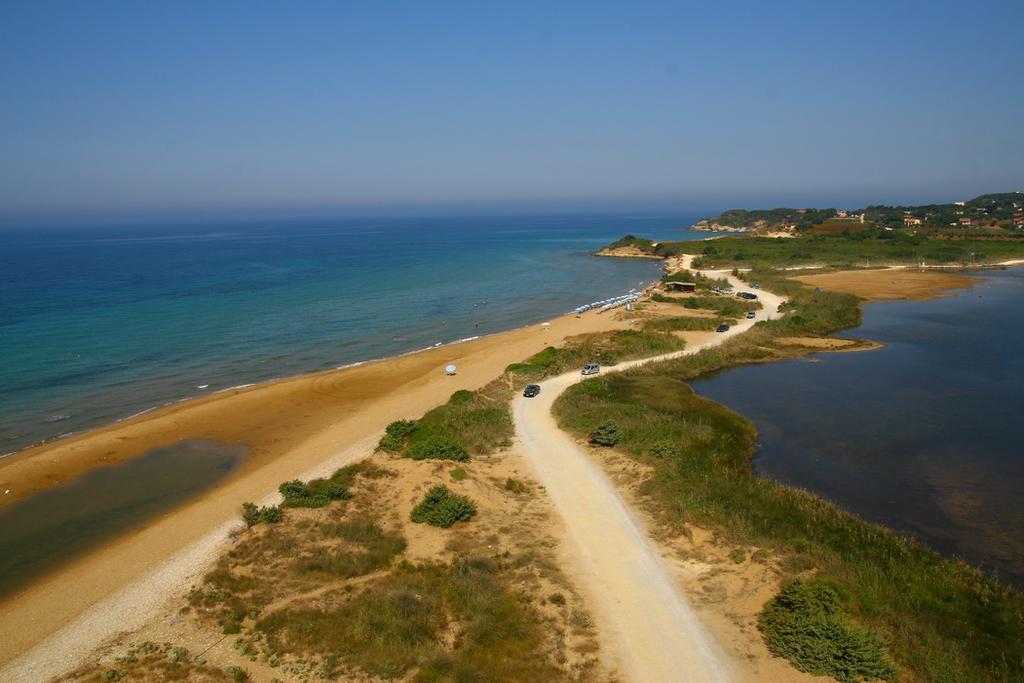 Sweet Memories Beach Houses Месонґі Екстер'єр фото