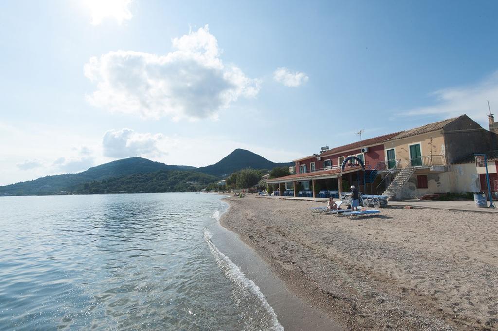 Sweet Memories Beach Houses Месонґі Екстер'єр фото